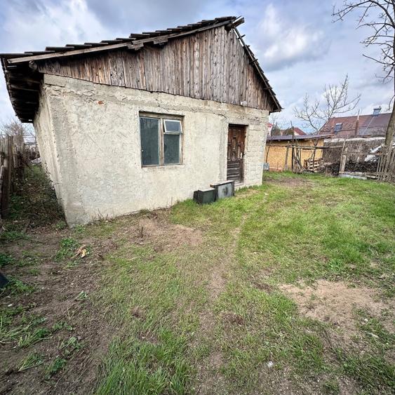Spațiu comercial, în Cernele
