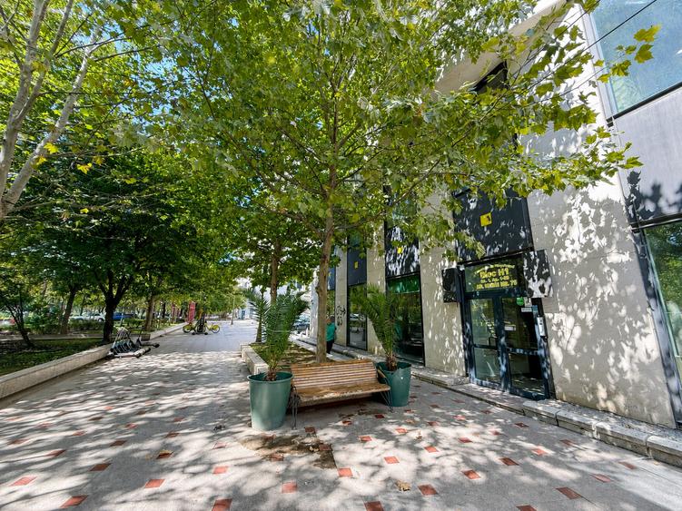 Apartament cu 4 camere decomandat în Unirii