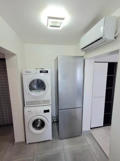 Apartament cu 2 camere decomandat în Lacul Tei