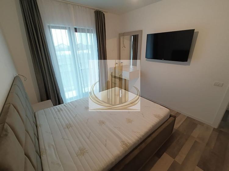 Duplex cu 4 camere cu Canalizare în Urseni