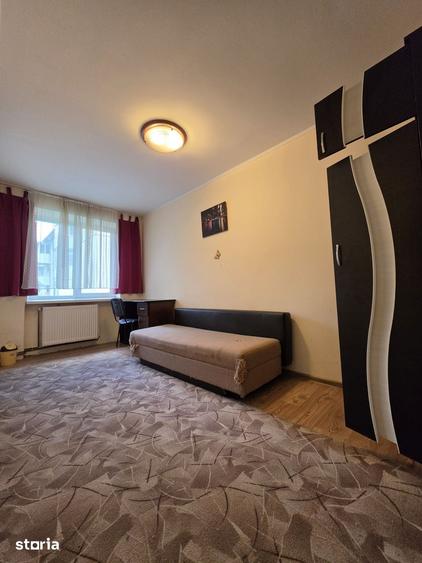 Apartament cu 3 camere în Central
