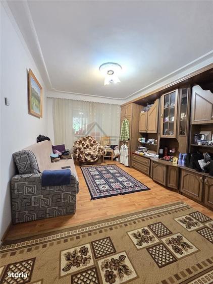 Apartament cu 2 camere semidecomandat în Metalurgie