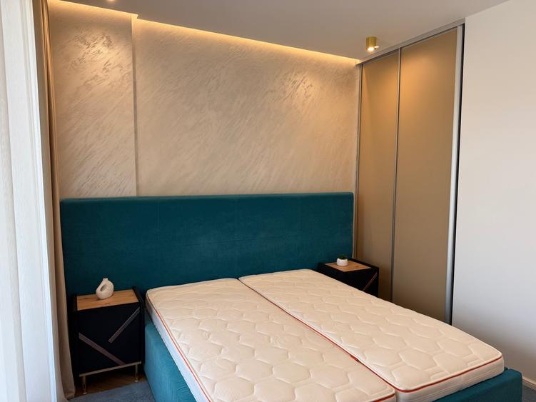 Apartament cu 2 camere decomandat în Florești