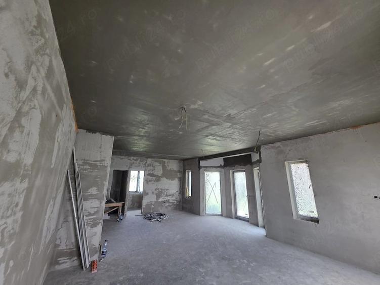 Casă cu Teren 512 Mp în Sânpetru