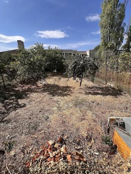 Casă cu 2 camere cu Teren 437 Mp în Pârneava
