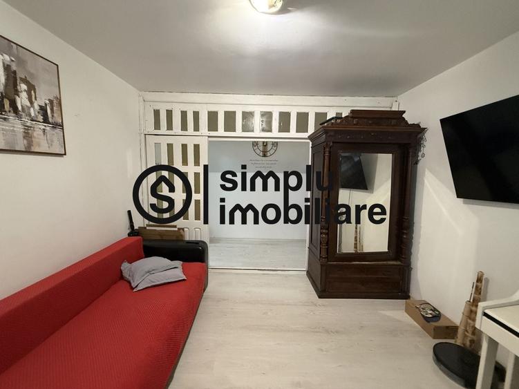 Apartament cu 3 camere decomandat, mobilat în Rovine