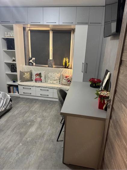 Apartament cu 2 camere decomandat în Cornitoiu
