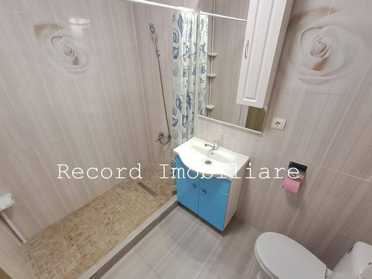 Apartament cu 2 camere decomandat în Florești