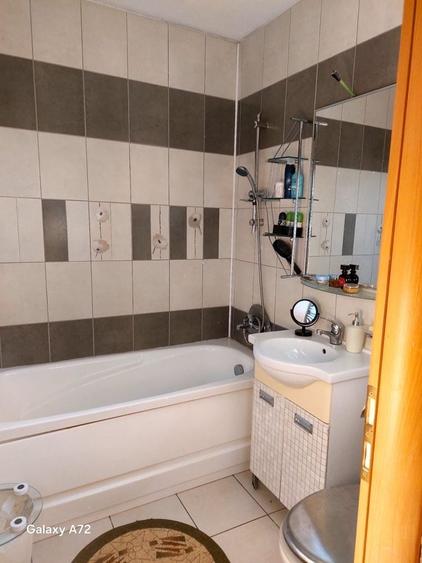 Casă cu 4 camere în Brănești