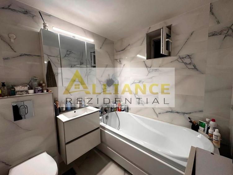 Apartament cu 3 camere decomandat, mobilat în Apărătorii Patriei