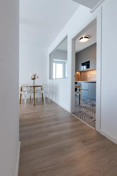 Apartament cu 3 camere decomandat, mobilat în 13 Septembrie