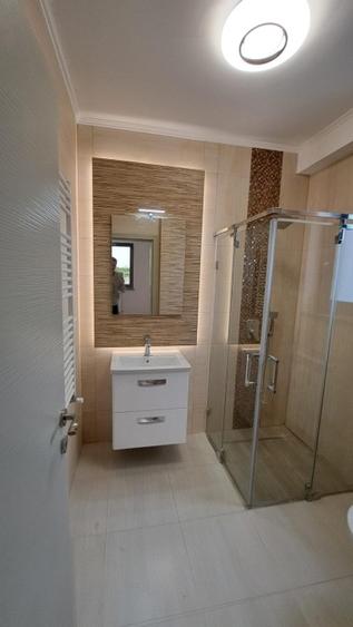 Casă individuală cu 5 camere cu Teren 500 Mp în Balotești
