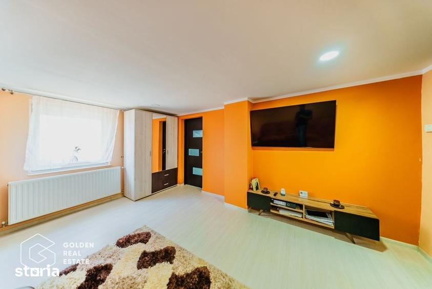Casa 3 camere, teren 416 mp, Gradi?te - 8