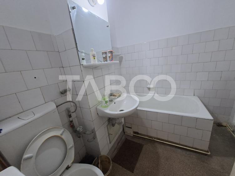 Apartament cu 2 camere decomandat în Calea Dumbrăvii