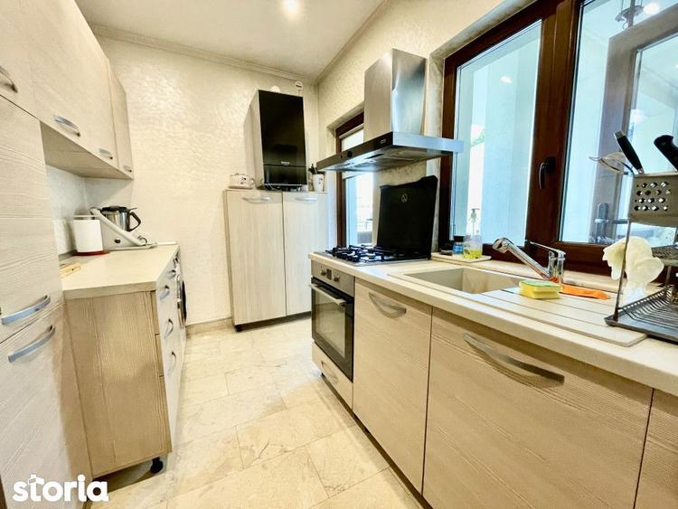 Casă cu 6 camere cu Canalizare în Tomis I