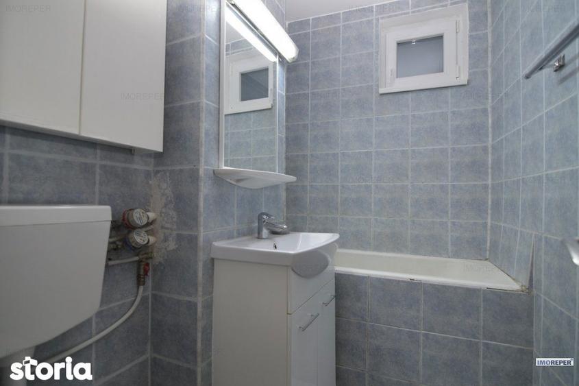 Apartament cu 2 camere, mobilat în Tei