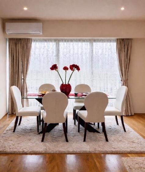 Apartament cu 3 camere decomandat, mobilat în Faleza Nord