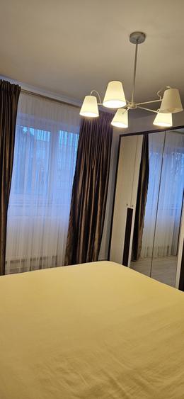 Apartament cu 3 camere decomandat în Ieud