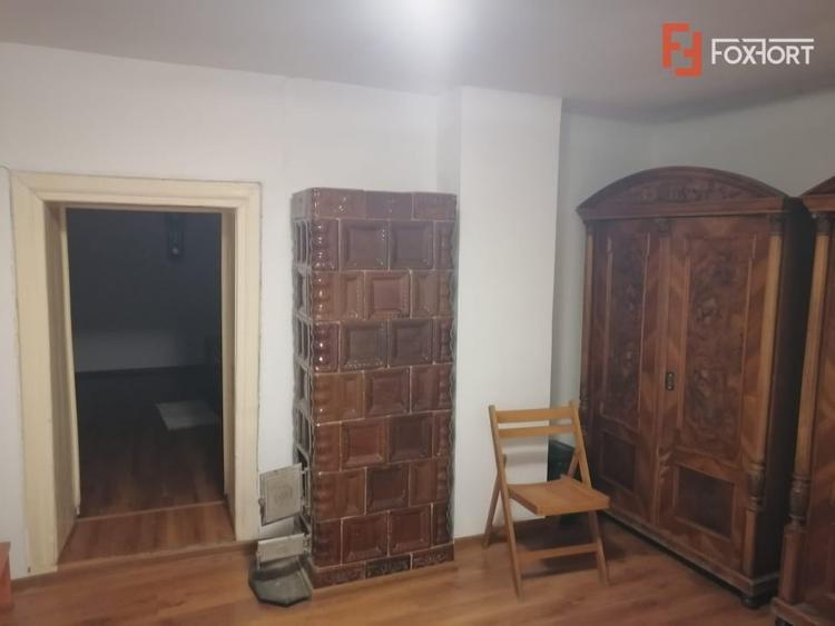 Casă individuală cu 7 camere cu Teren 4316 Mp în Bogda
