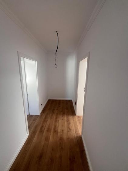 Casă individuală cu 3 camere cu Canalizare în Bucureștii Noi