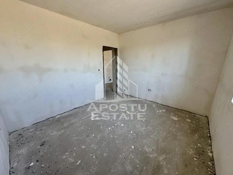 Apartament cu 3 camere semidecomandat în Calea Urseni