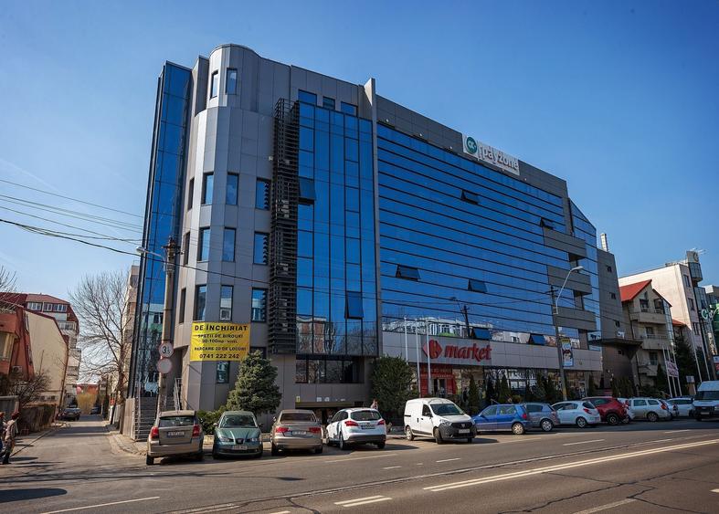 Birou, de 11,000 mp, în Aviației