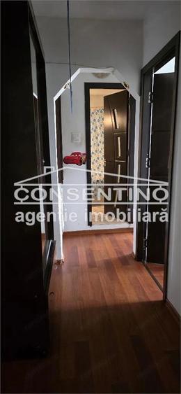 Apartament cu 3 camere decomandat în Dorobanți 1