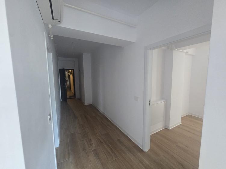 Apartament cu 3 camere decomandat în Popas Păcurari