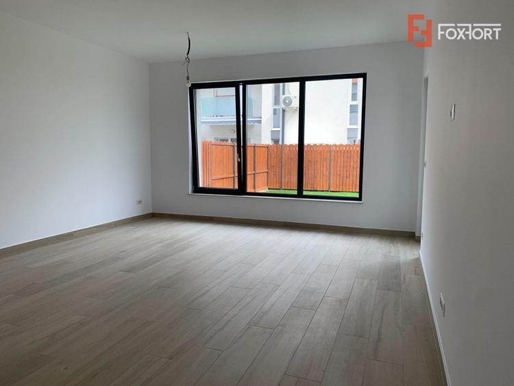 Duplex cu 5 camere cu Canalizare în Dumbrăvița