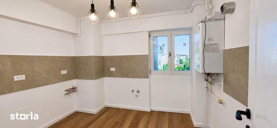 Apartament cu 4 camere decomandat în Elisabetin
