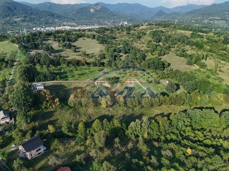 Teren Construcții intravilan de 7450 mp, în Exterior Nord