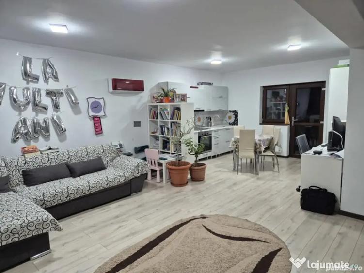 Casă cu 3 camere cu Teren 350 Mp în Șimnicu de Sus