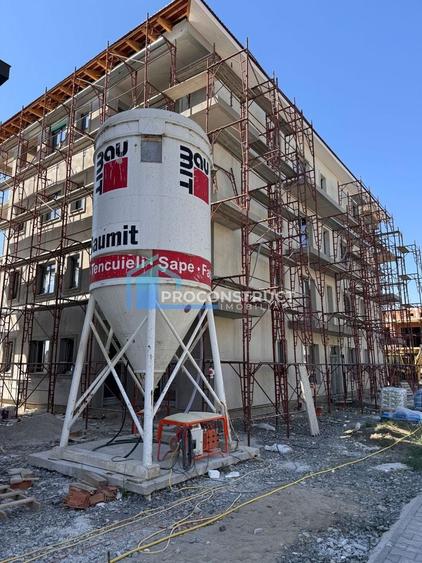Apartament cu 2 camere decomandat în Giroc
