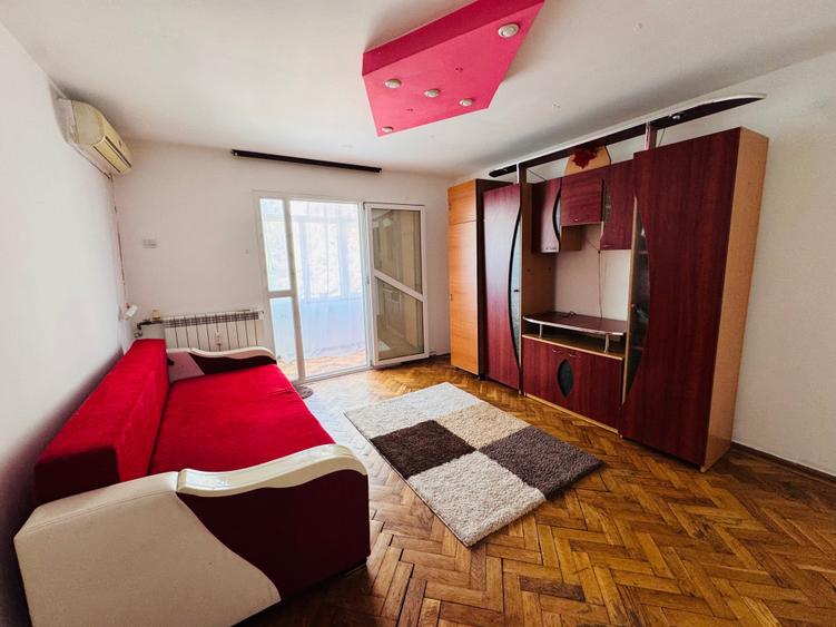 Apartament cu 2 camere decomandat în Crihala