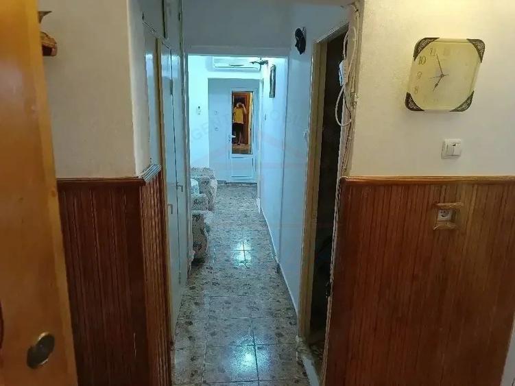 Apartament cu 3 camere decomandat în Micro 39