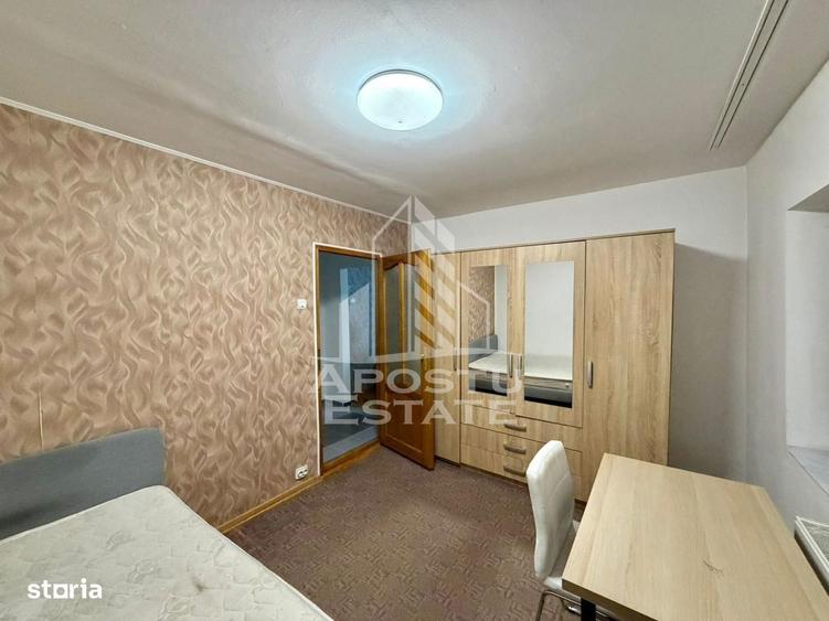 Apartament cu 2 camere, mobilat în Soarelui