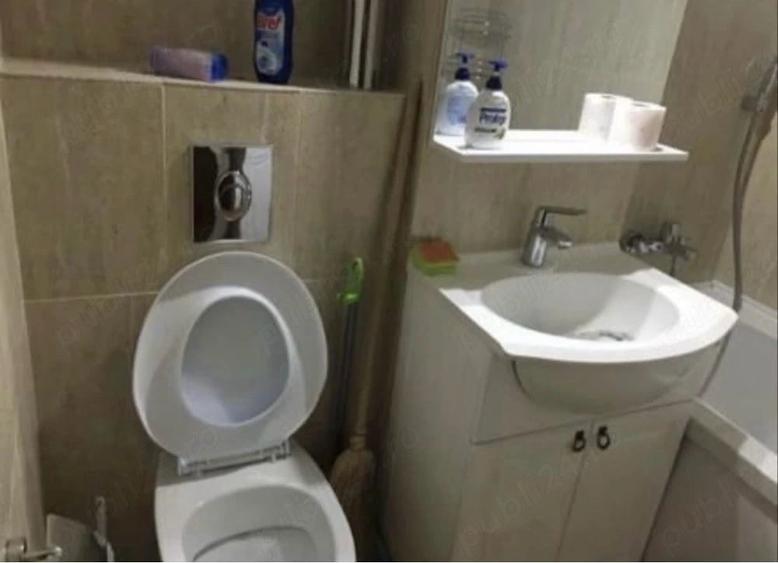 Apartament cu 2 camere decomandat în Dacia