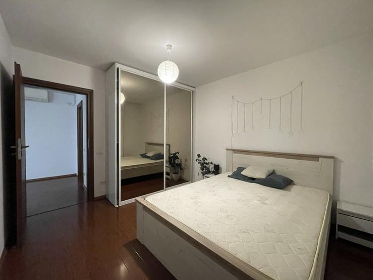 Apartament cu 2 camere semidecomandat, mobilat în Dristor