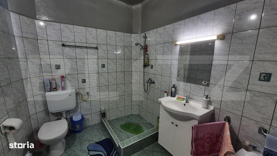 Casă cu 4 camere cu Teren 500 Mp în Titulescu