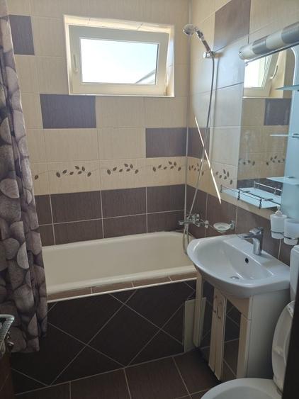 Apartament cu 2 camere semidecomandat în Micro 1