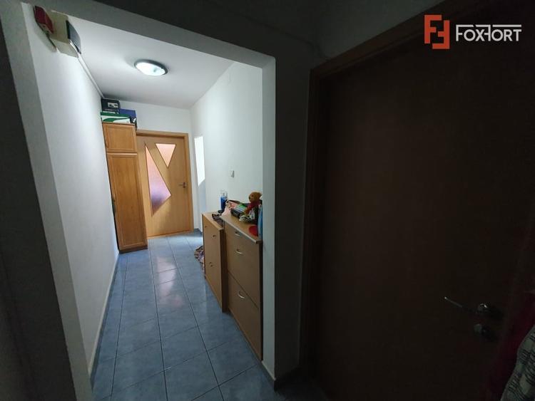 Apartament cu 3 camere semidecomandat în Kiriac