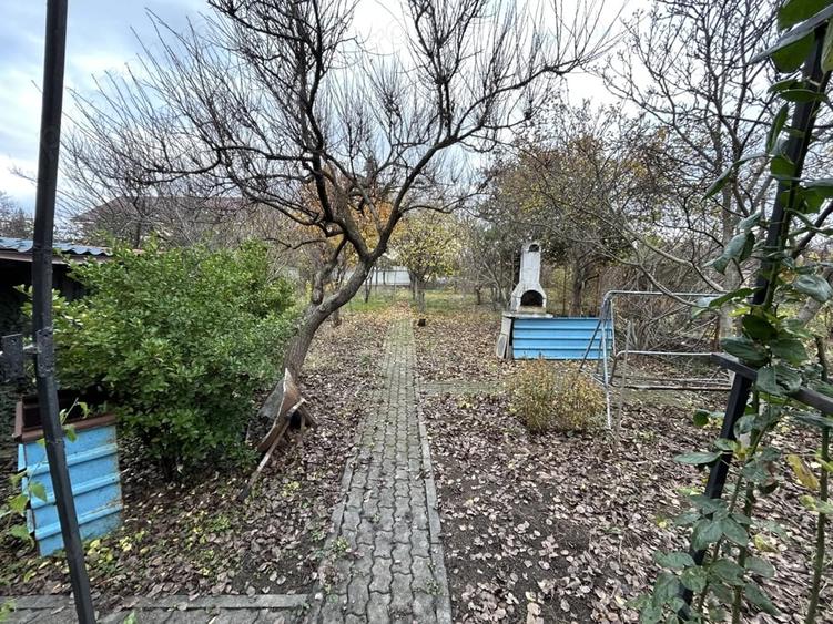 Casă cu 3 camere cu Teren 972 Mp în Pârneava