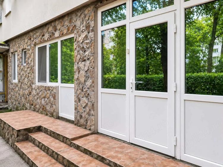 Spațiu comercial, de 40 mp, în Mircea cel Bătrân