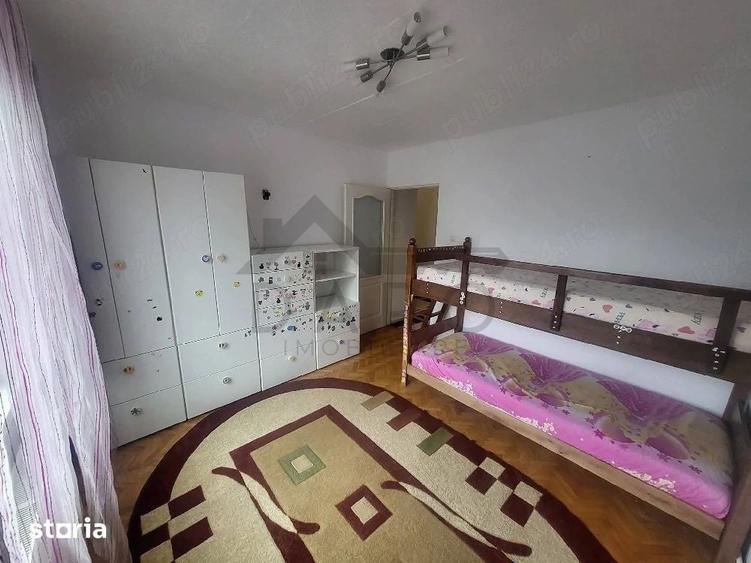 Apartament cu 3 camere decomandat în Unirii
