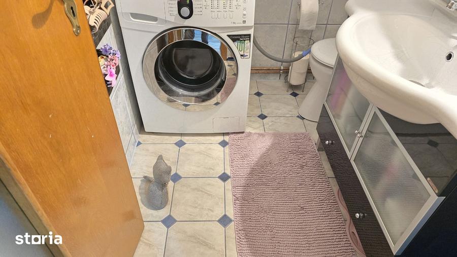 Apartament cu 3 camere decomandat în Mărăști