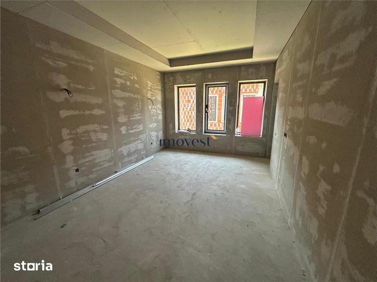 Casă cu 3 camere cu Teren 500 Mp în Botiz