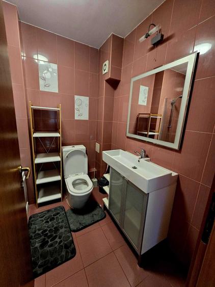 Garsonieră decomandată în Vitan