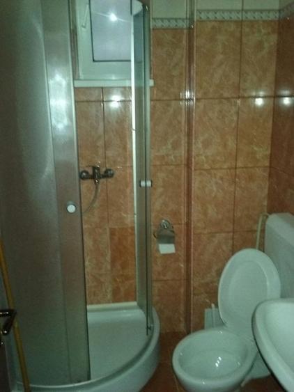 Casă individuală cu 5 camere cu Canalizare în Exterior Nord