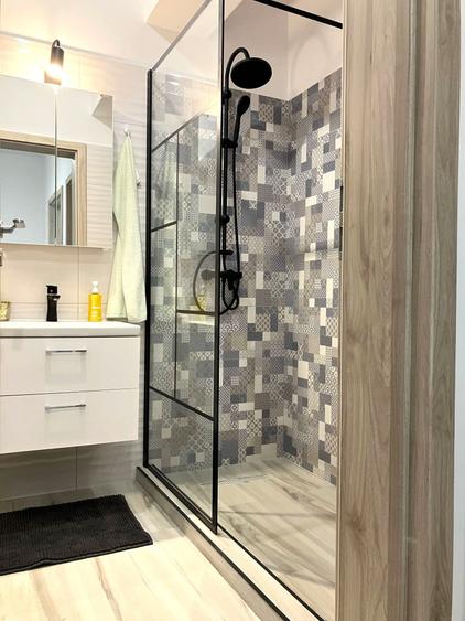 Apartament cu 2 camere decomandat în Metalurgiei
