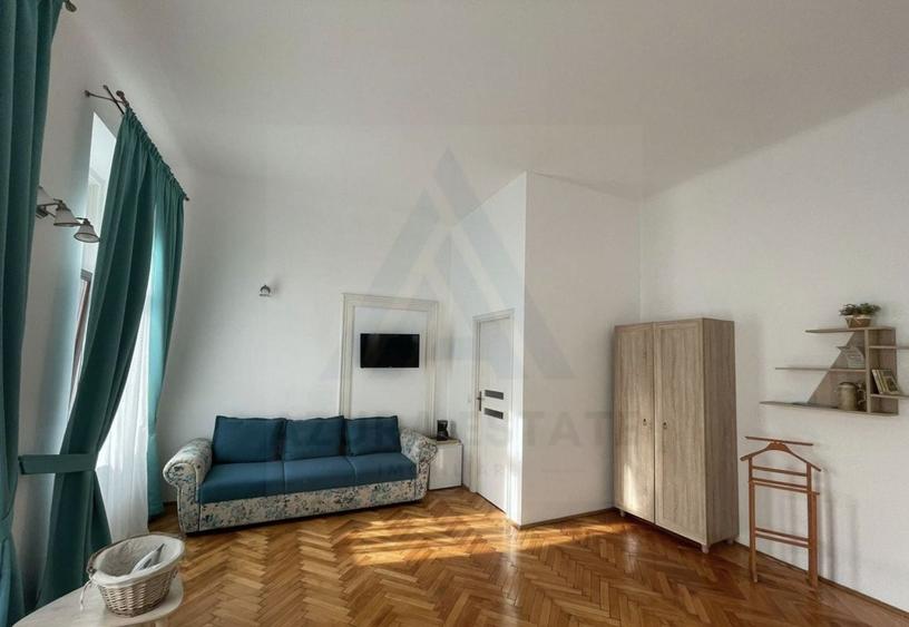 Apartament cu 3 camere decomandat, mobilat în Ultracentral